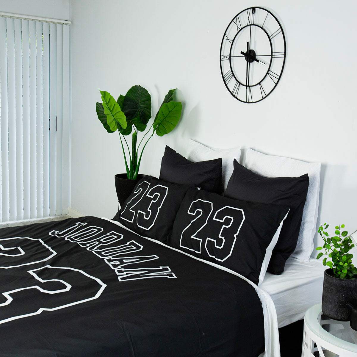 Jump 23 Black Quilt Cover Set