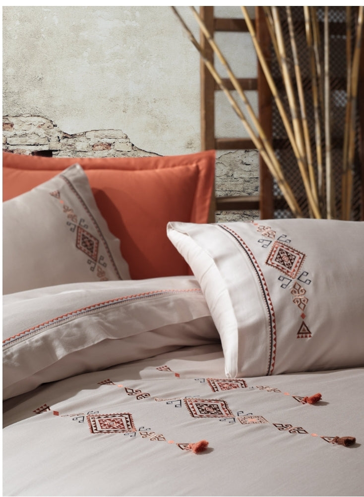 Tamel Beige 6 Piece Set