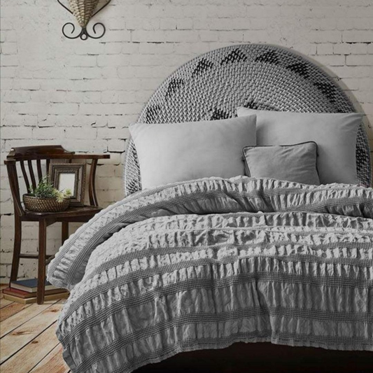 Sahra Gray Bedspread