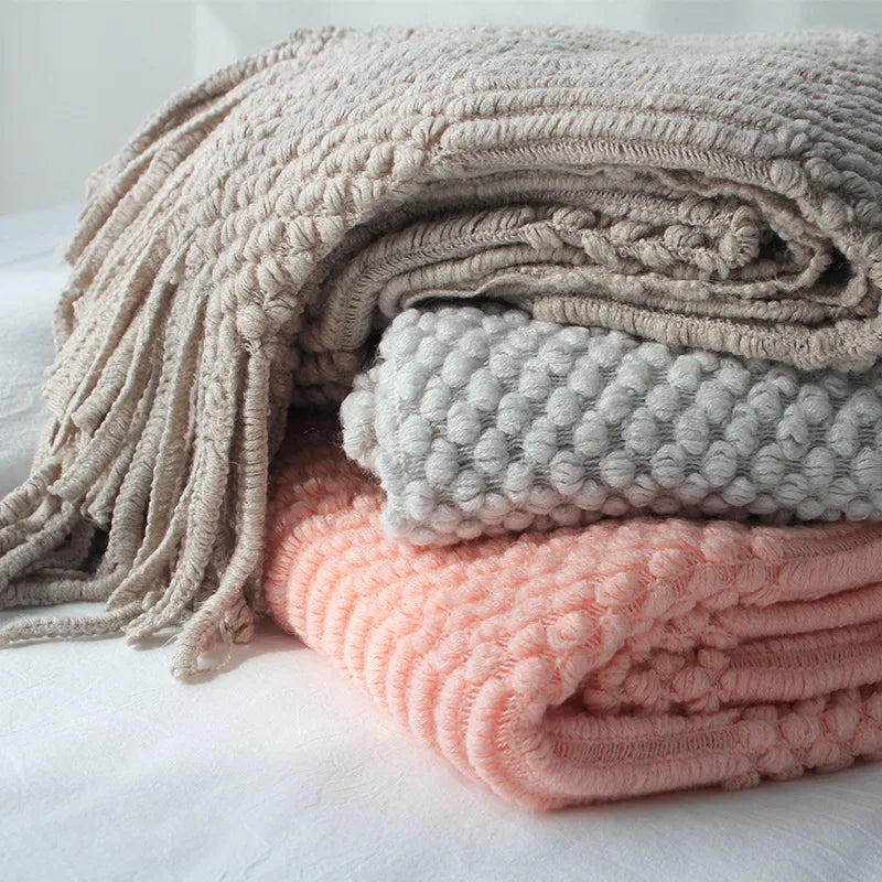 Chunky Knit Throw with Tassels