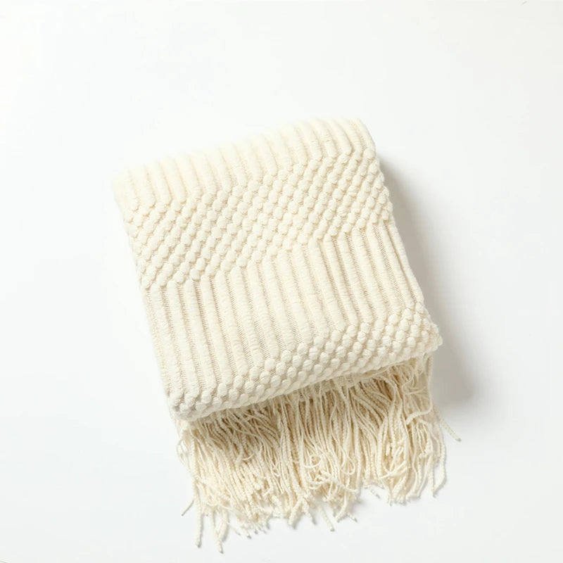 Chunky Knit Throw with Tassels