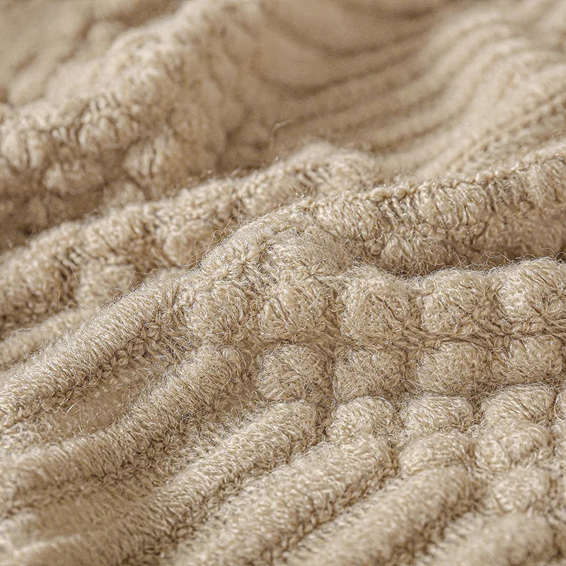 Chunky Knit Throw with Tassels