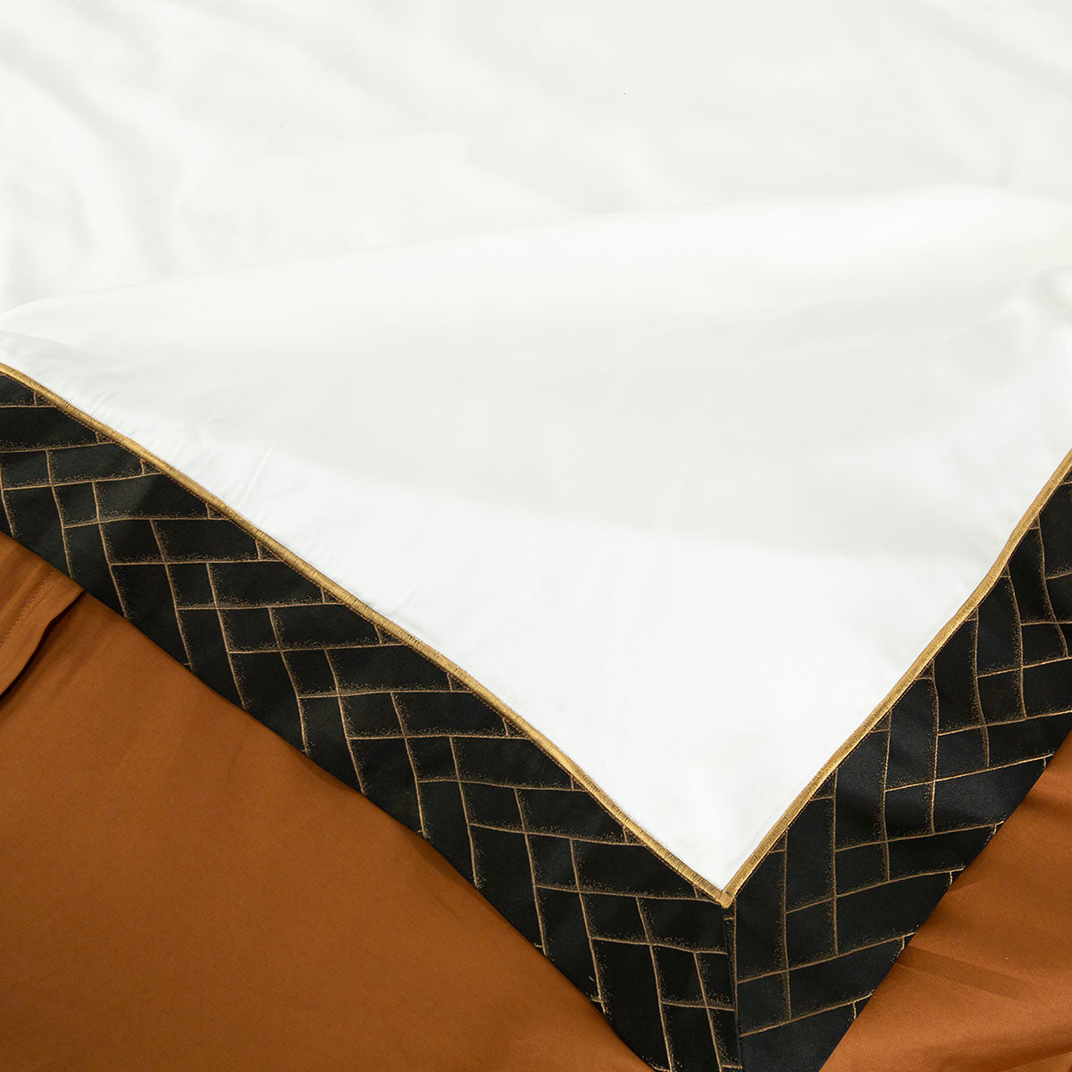 Pearl Quilt Cover