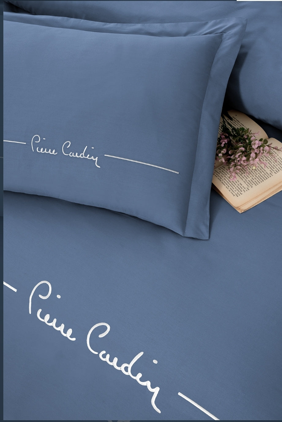 Pierre Cardin Blue Set